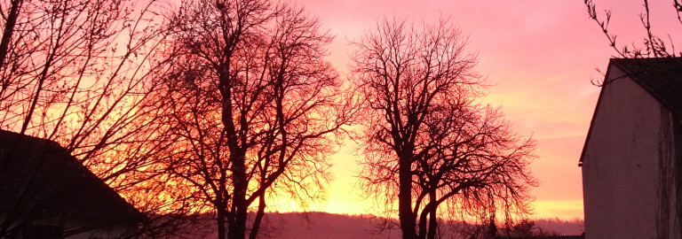 Morgenrot in Oberampfrach